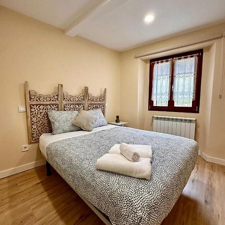 Atuaire Home Los Arcos En El Centro Historico De Burgo Eksteriør billede